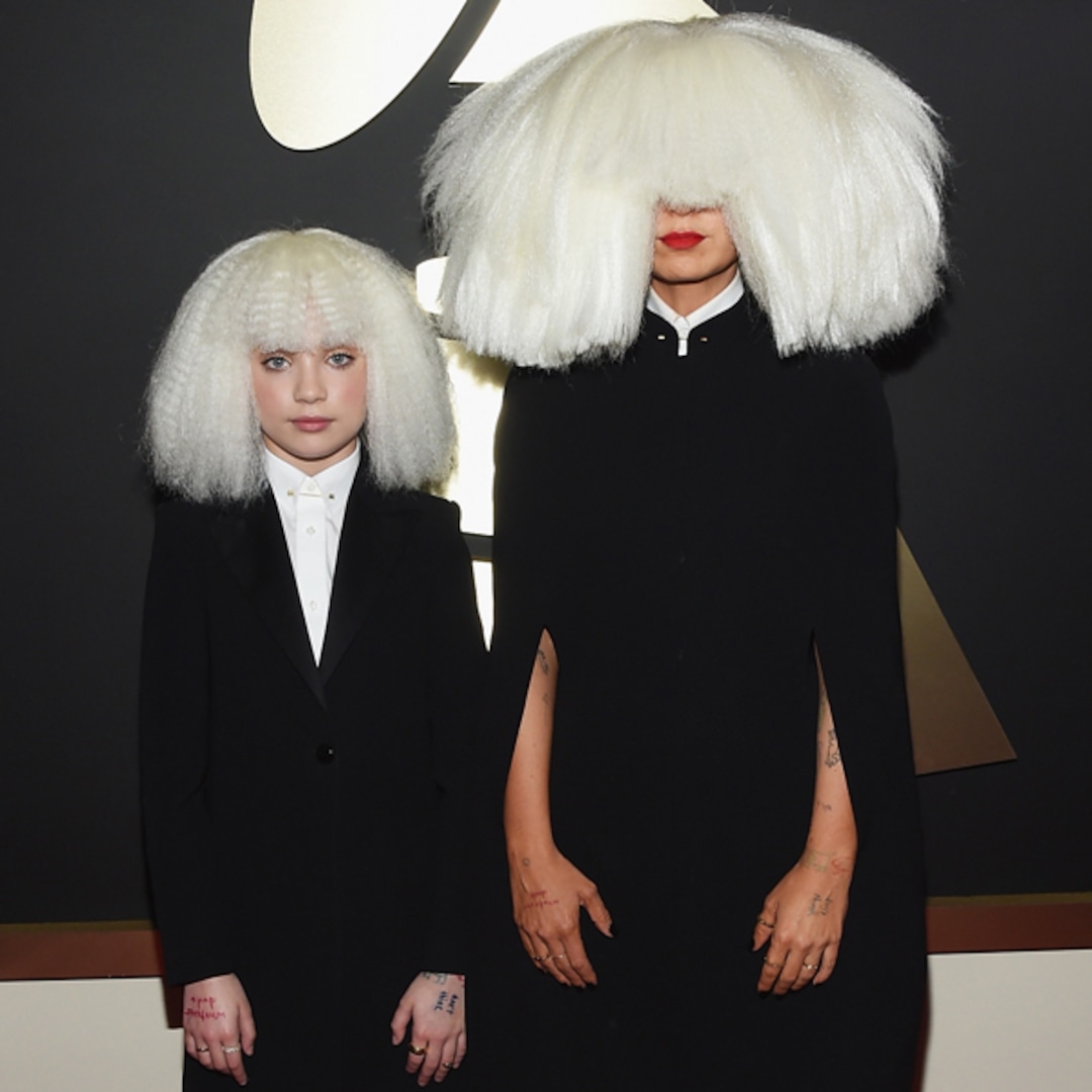 Sia Recalls Keeping Maddie Ziegler Off A Plane With Harvey Weinstein E Online Ca